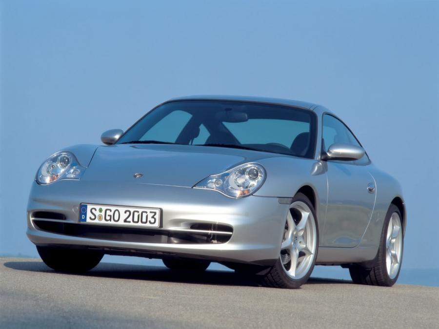 Porsche 911 Carrera '2004